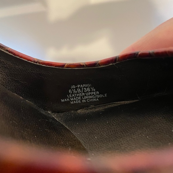 Jessica Simpson Red Alligator Pattern Parigi Heels - Picture 5 of 7